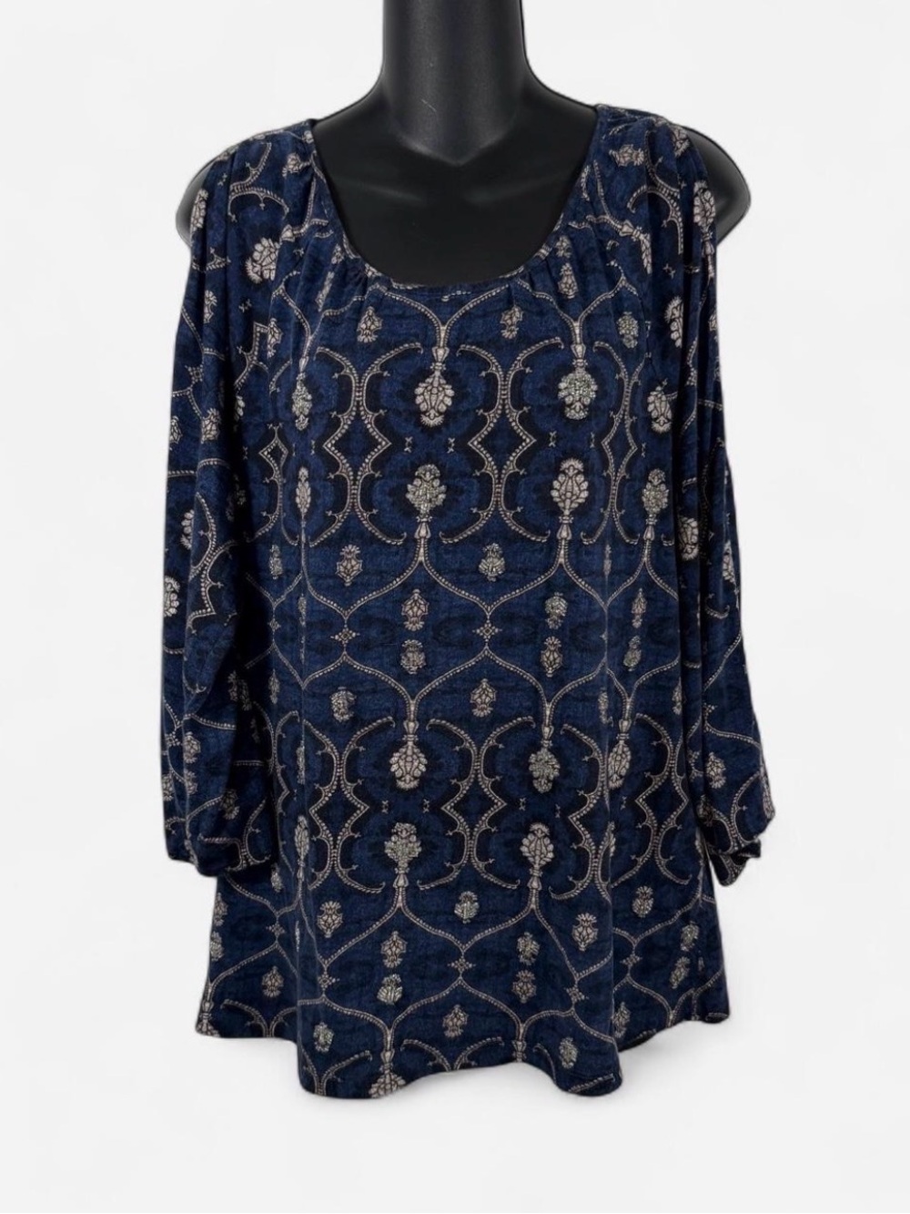 Chico's Navy Blue Metallic-Patterned Long Sleeve Blouse, Chico’s size 1, US M